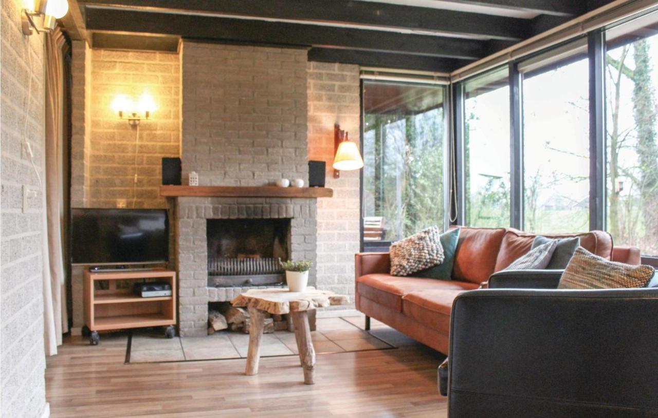 Lovely Home In Reutum With Wifi Eksteriør bilde
